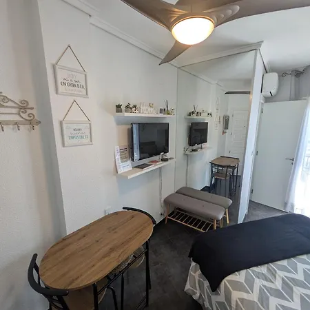 Estudio Con Piscina, Playa Y Wifi *